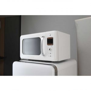 solid microwave oven by Daewoo - Daewoo KOR-7LREW