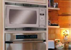 The countertop microwave can be installed in the wall using an optional matching trim kit.
