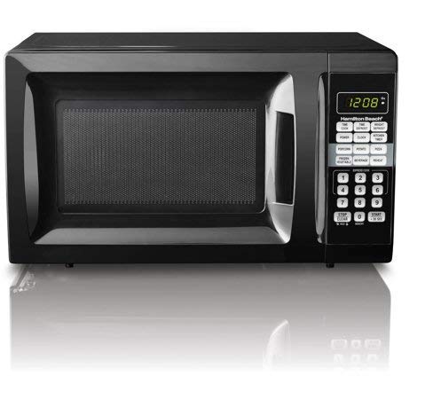 Hamilton Beach 0.7 cu ft. Microwave Oven, features Child-safe lockout, 10 power levels (Black)