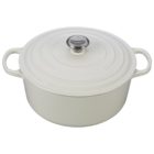 Le Creuset Signature Enameled Cast-Iron 7-1/4-Quart Round French (Dutch) Oven, White