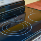 how to clean electric stove top