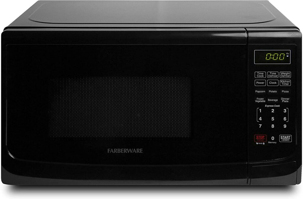 Farberware Classic FMO07ABTBKA 0.7 Cu. Ft. 700Watt Microwave Oven