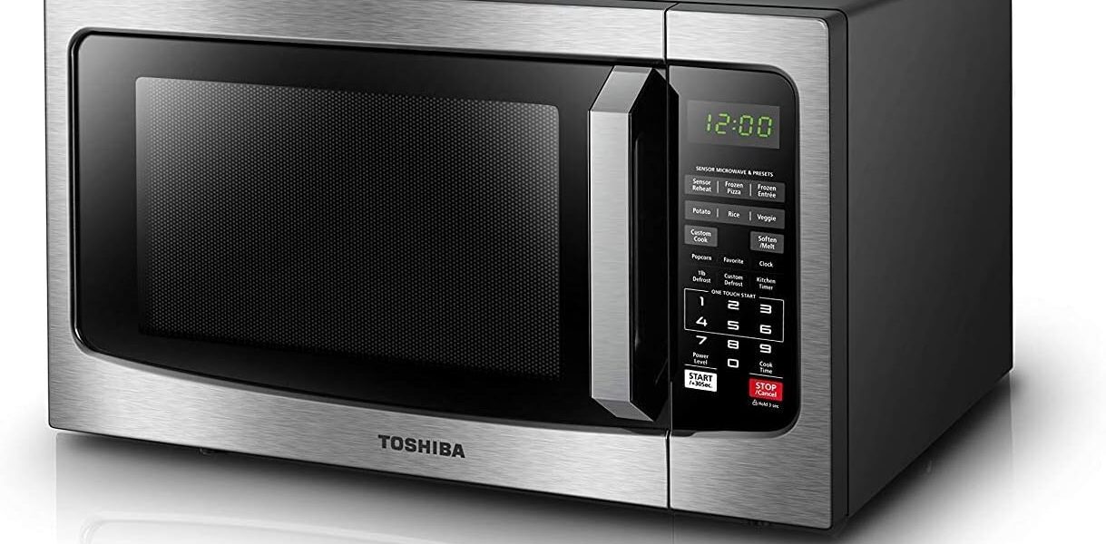 Toshiba EM131A5C-BS Microwave Review