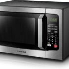 Toshiba EM131A5C-BS Microwave Review